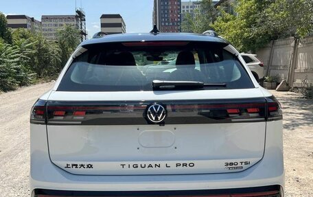 Volkswagen Tiguan, 2025 год, 4 770 000 рублей, 5 фотография