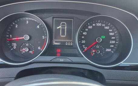 Volkswagen Passat B8 рестайлинг, 2015 год, 1 750 000 рублей, 6 фотография