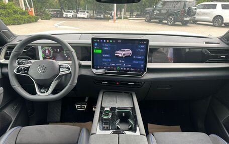 Volkswagen Teramont, 2025 год, 6 130 000 рублей, 11 фотография