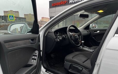 Audi A4, 2012 год, 1 100 000 рублей, 11 фотография