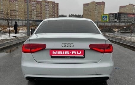 Audi A4, 2012 год, 1 100 000 рублей, 7 фотография
