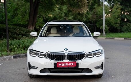 BMW 3 серия, 2018 год, 4 000 000 рублей, 5 фотография
