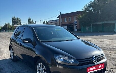 Volkswagen Golf VI, 2008 год, 800 000 рублей, 2 фотография