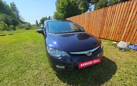 Honda Civic VIII, 2007 год, 800 000 рублей, 3 фотография