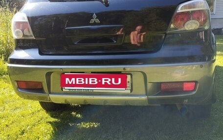 Mitsubishi Outlander III рестайлинг 3, 2004 год, 649 000 рублей, 6 фотография
