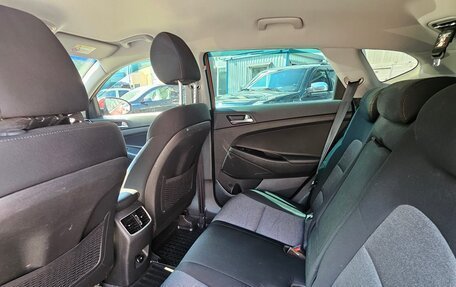 Hyundai Tucson III, 2019 год, 2 199 000 рублей, 6 фотография