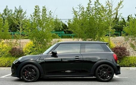 MINI Hatch, 2022 год, 1 920 000 рублей, 3 фотография