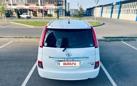 Toyota ISis I, 2010 год, 1 180 000 рублей, 4 фотография