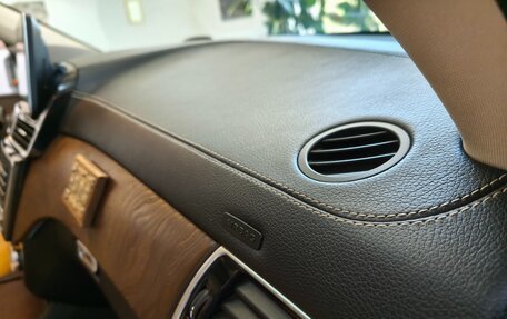 Mercedes-Benz GLE, 2015 год, 3 900 000 рублей, 28 фотография