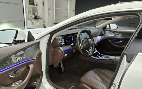 Mercedes-Benz CLS, 2021 год, 4 500 000 рублей, 8 фотография