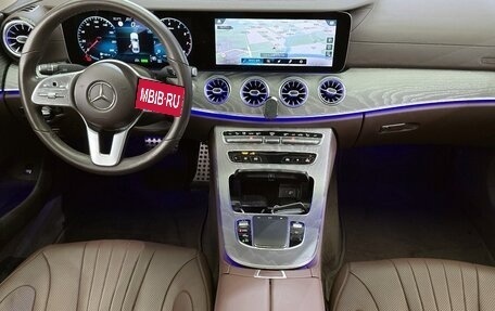 Mercedes-Benz CLS, 2021 год, 4 500 000 рублей, 2 фотография