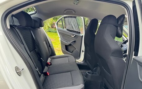 Skoda Rapid I, 2015 год, 1 350 000 рублей, 27 фотография
