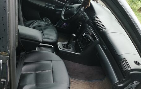 Audi A4, 1995 год, 240 000 рублей, 4 фотография