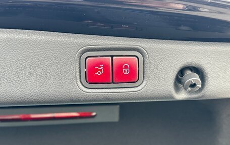Mercedes-Benz E-Класс, 2019 год, 3 590 000 рублей, 19 фотография