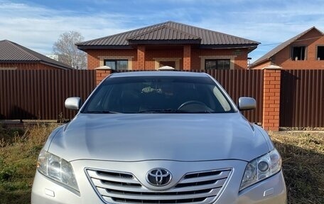 Toyota Camry, 2008 год, 1 000 000 рублей, 9 фотография