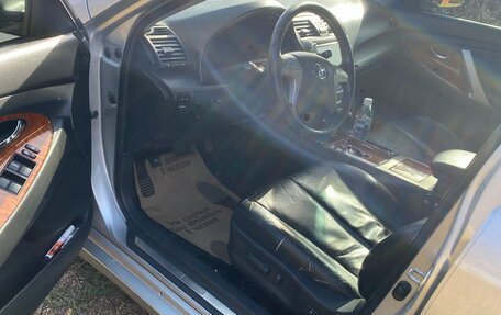 Toyota Camry, 2008 год, 1 000 000 рублей, 21 фотография