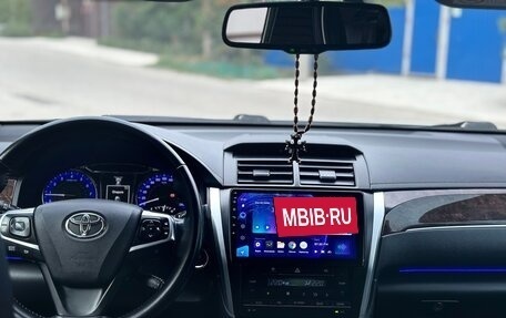 Toyota Camry, 2017 год, 2 730 000 рублей, 10 фотография