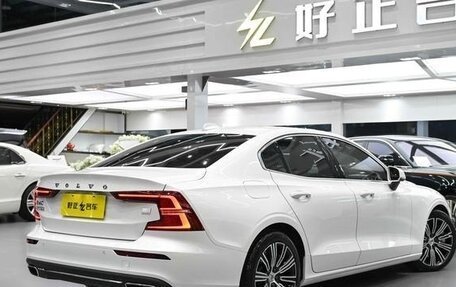 Volvo S60 III, 2021 год, 3 200 000 рублей, 4 фотография