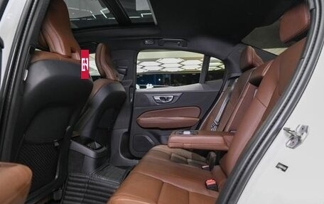 Volvo S60 III, 2021 год, 3 200 000 рублей, 15 фотография