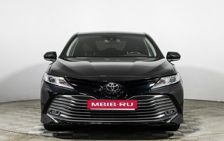 Toyota Camry, 2019 год, 2 139 898 рублей, 2 фотография