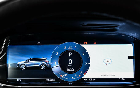 Land Rover Range Rover Evoque II, 2023 год, 5 940 000 рублей, 10 фотография