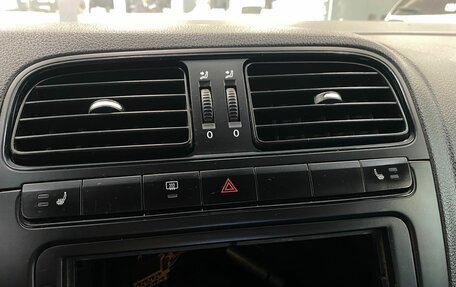 Volkswagen Polo VI (EU Market), 2012 год, 600 000 рублей, 15 фотография