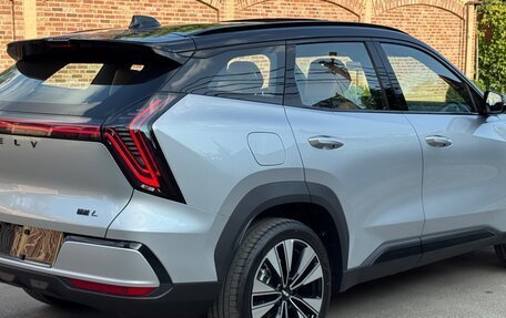 Geely Atlas, 2025 год, 2 850 000 рублей, 5 фотография