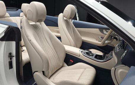 Mercedes-Benz E-Класс, 2022 год, 6 100 000 рублей, 4 фотография