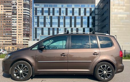 Volkswagen Touran III, 2013 год, 1 000 000 рублей, 6 фотография