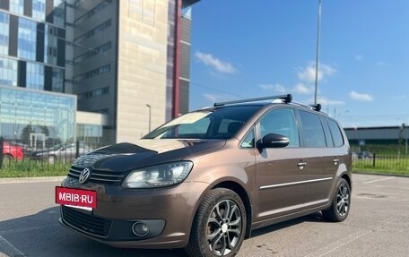 Volkswagen Touran III, 2013 год, 1 000 000 рублей, 7 фотография