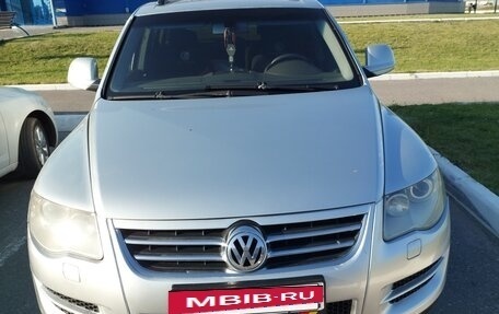 Volkswagen Touareg III, 2007 год, 999 999 рублей, 2 фотография
