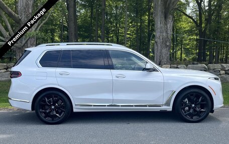 BMW X7, 2022 год, 7 926 408 рублей, 13 фотография