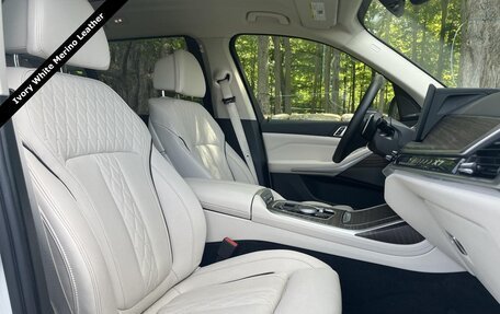 BMW X7, 2022 год, 7 926 408 рублей, 30 фотография