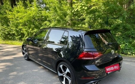 Volkswagen Golf GTI VII, 2018 год, 2 150 000 рублей, 9 фотография