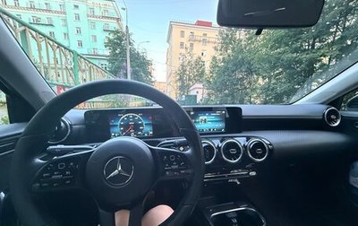 Mercedes-Benz A-Класс, 2019 год, 2 350 000 рублей, 1 фотография