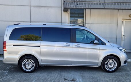 Mercedes-Benz V-Класс, 2018 год, 5 900 000 рублей, 4 фотография