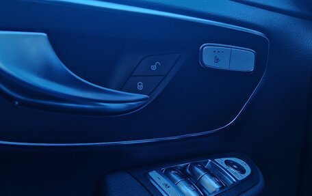 Mercedes-Benz V-Класс, 2018 год, 5 900 000 рублей, 19 фотография