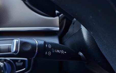 Mercedes-Benz V-Класс, 2018 год, 5 900 000 рублей, 21 фотография