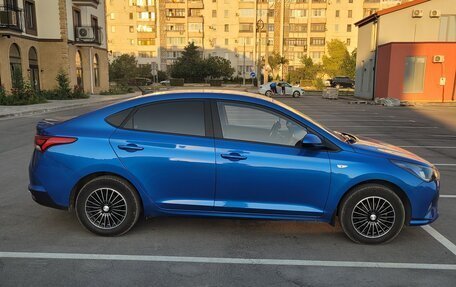 Hyundai Solaris II рестайлинг, 2020 год, 1 300 000 рублей, 6 фотография