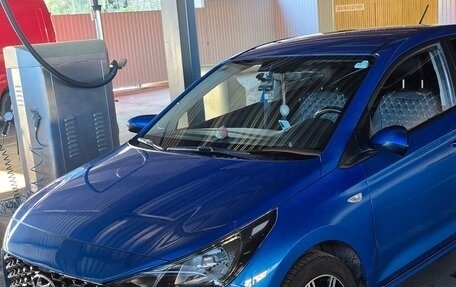 Hyundai Solaris II рестайлинг, 2020 год, 1 300 000 рублей, 11 фотография