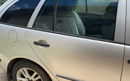 Skoda Fabia I, 2002 год, 300 000 рублей, 11 фотография
