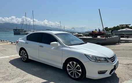 Honda Accord IX рестайлинг, 2013 год, 1 850 000 рублей, 4 фотография