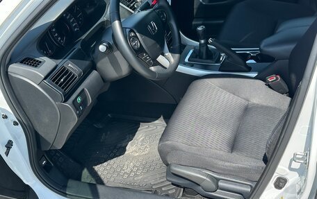 Honda Accord IX рестайлинг, 2013 год, 1 850 000 рублей, 8 фотография