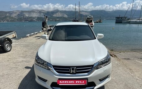 Honda Accord IX рестайлинг, 2013 год, 1 850 000 рублей, 5 фотография