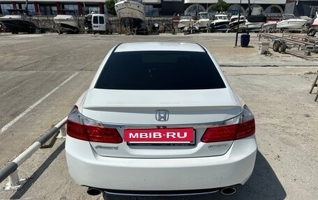 Honda Accord IX рестайлинг, 2013 год, 1 850 000 рублей, 6 фотография