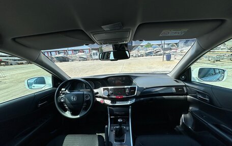 Honda Accord IX рестайлинг, 2013 год, 1 850 000 рублей, 34 фотография