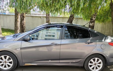Hyundai Solaris II рестайлинг, 2012 год, 600 000 рублей, 3 фотография