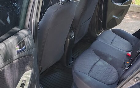 Hyundai Solaris II рестайлинг, 2012 год, 600 000 рублей, 2 фотография