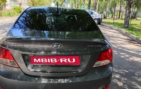 Hyundai Solaris II рестайлинг, 2012 год, 600 000 рублей, 20 фотография