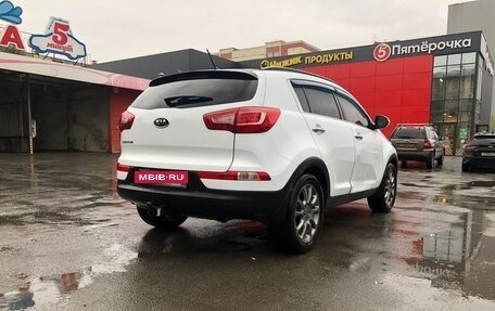 KIA Sportage III, 2011 год, 1 100 000 рублей, 3 фотография